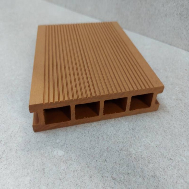 Parquet de teca: tarima de madera de teca para exteriores